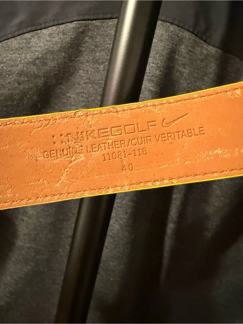 Nike Yellow Leather Grip Tech Belt with Silver Buckle waist size 40